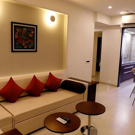 Quality Inn Patria Suites, ראג'קוט מראה חיצוני תמונה