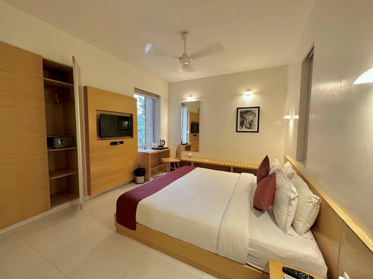 Quality Inn Patria Suites, ראג'קוט מראה חיצוני תמונה